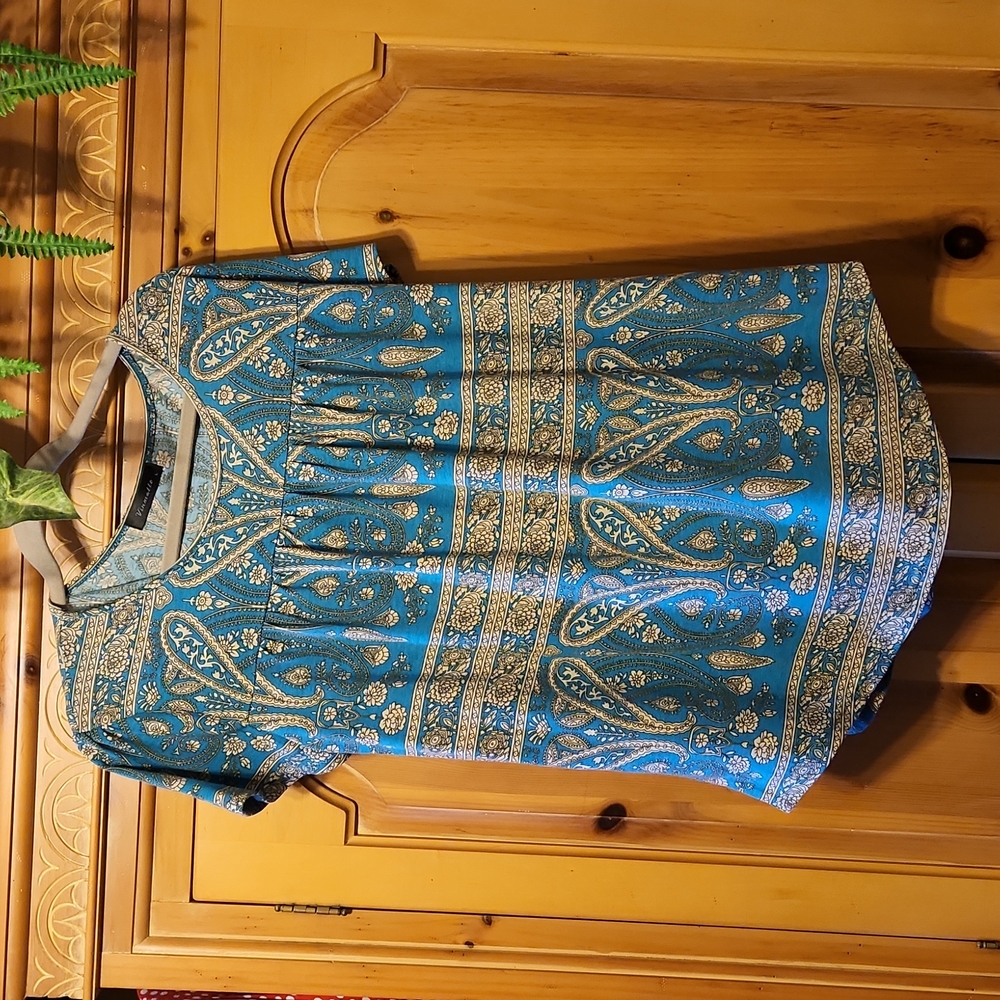 Beautiful blouse with paisley
